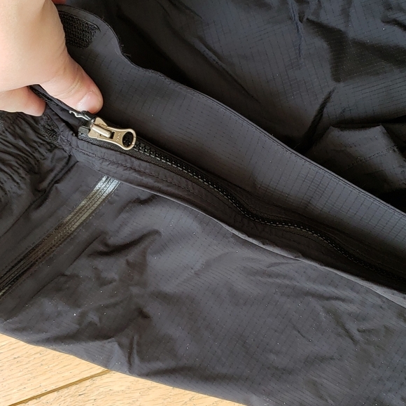 L.L. Bean waterproof 💧 ski pants shell - Picture 8 of 11